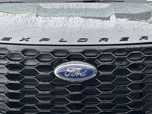 Used 2025 Ford Explorer ST-Line w/ Premium Package AWD/4WD image 50