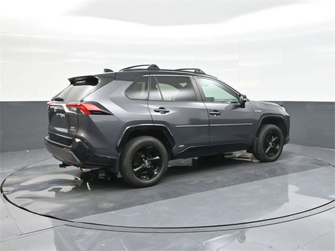 Used 2020 Toyota RAV4 XSE image 15