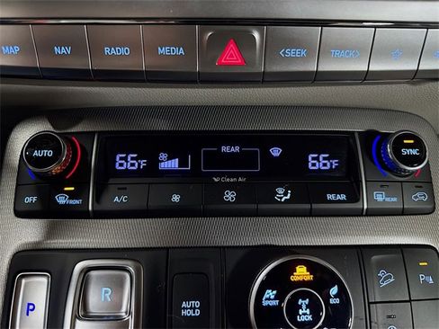 Used 2022 Hyundai Palisade SEL w/ Premium Package image 23