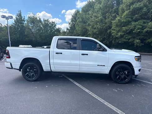 Used 2023 RAM 1500 Laramie AWD/4WD image 2