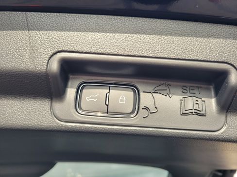 New 2026 Ford Explorer ST-Line AWD/4WD image 11