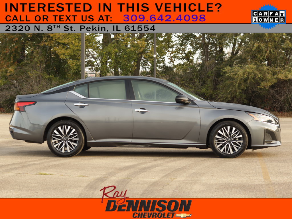 Used 2025 Nissan Altima 2.5 SV FWD image 8