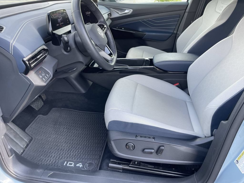 Certified 2025 Volkswagen ID.4 Pro S Plus AWD/4WD image 9