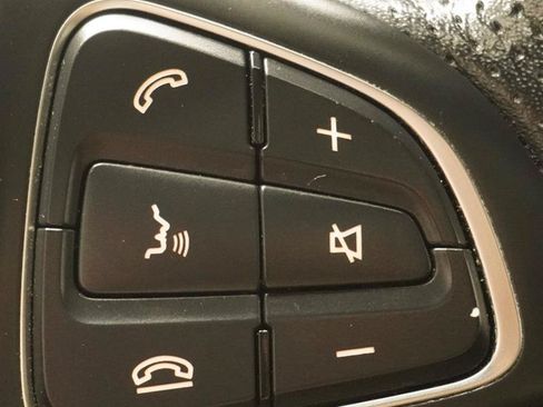 Used 2019 Mercedes-Benz GLA 250 4MATIC image 20