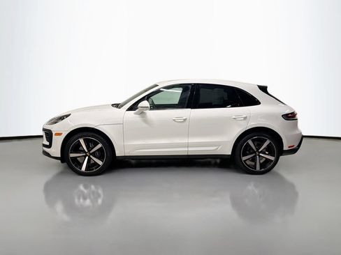 Used 2026 Porsche Macan AWD/4WD image 2