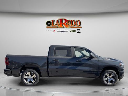 New 2026 RAM 1500 Express image 7