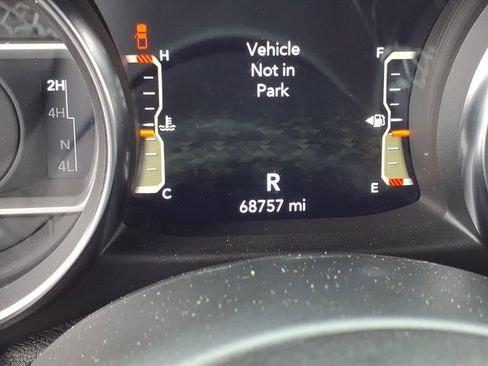 Used 2021 Jeep Gladiator Overland image 42