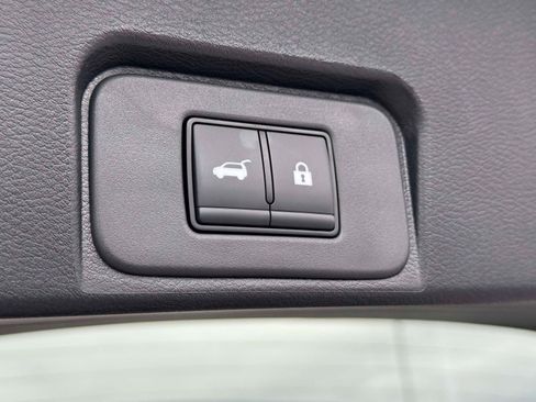 New 2026 Nissan Rogue SV AWD/4WD image 27