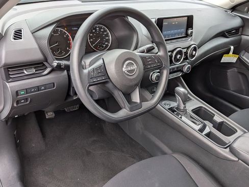 Used 2024 Nissan Sentra S image 10