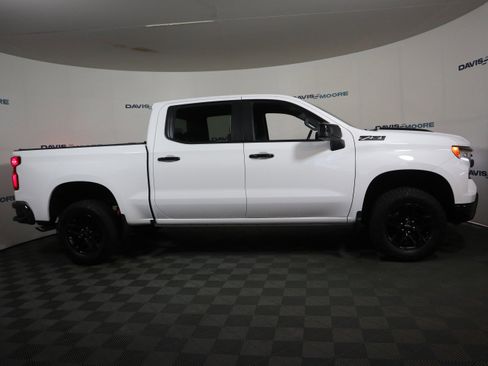 Used 2023 Chevrolet Silverado 1500 LT Trail Boss w/ Protection Package image 4