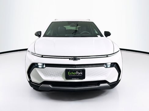 Used 2024 Chevrolet Equinox EV LT w/ LPO, Blackout Package image 2