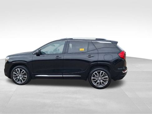 Certified 2022 GMC Terrain Denali image 15