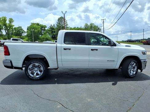 New 2026 RAM 1500 2WD Crew Cab image 2