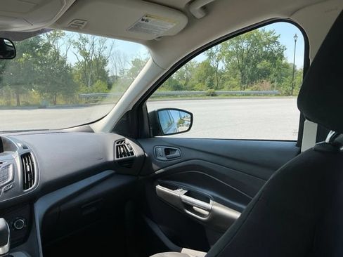 Used 2014 Ford Escape S FWD image 28