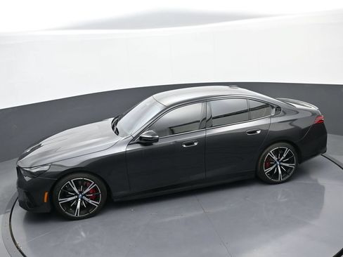 Used 2024 BMW i5 M60 w/ Executive Package AWD/4WD image 34