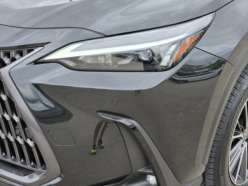 Used 2024 Lexus NX 350h AWD image 12