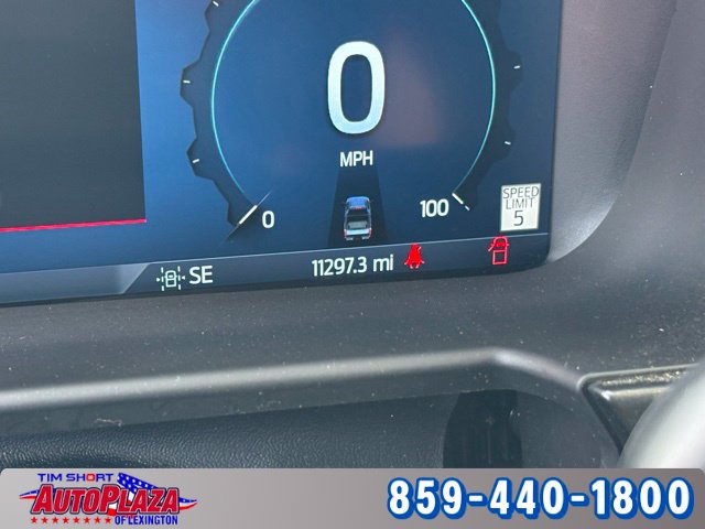 Used 2025 Ford F250 Platinum AWD/4WD image 4