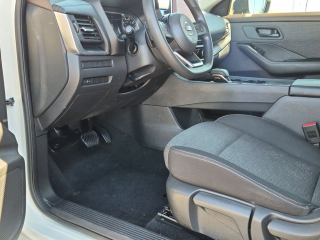 Used 2021 Nissan Rogue S FWD image 22