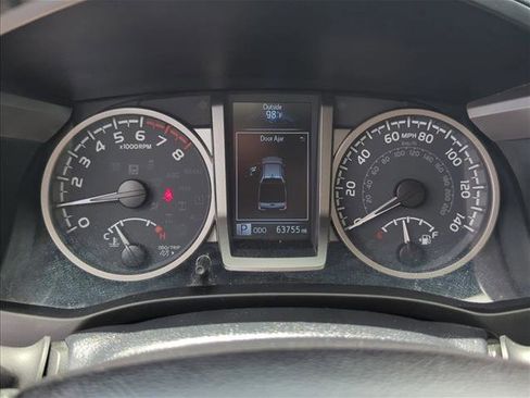 Certified 2021 Toyota Tacoma SR5 AWD/4WD image 20