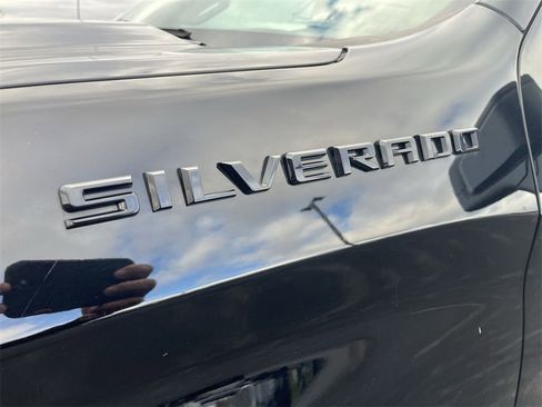 Certified 2022 Chevrolet Silverado 1500 Custom w/ LPO, Blackout Package image 29