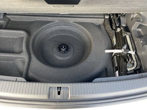 New 2026 Volkswagen Atlas SE image 61