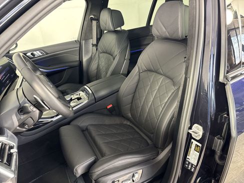 Used 2026 BMW X7 xDrive40i image 19