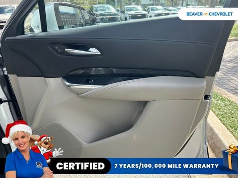 Used 2022 Cadillac XT4 Premium Luxury w/ Safety Alert Package image 13