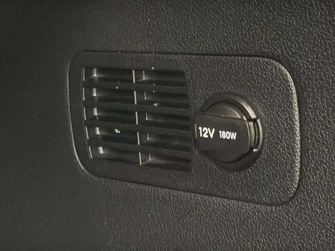 Used 2023 Hyundai Santa Fe XRT FWD image 9