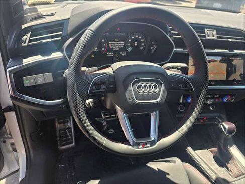 Used 2025 Audi Q3 2.0T Premium Plus w/ Premium Plus Package AWD/4WD image 26