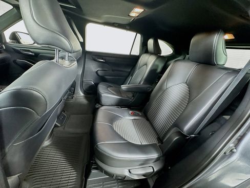 Certified 2021 Toyota Highlander XSE AWD/4WD image 18