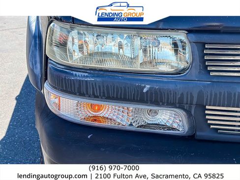 Used 2005 Chevrolet Tahoe Z71 w/ Preferred Equipment Group AWD/4WD image 7