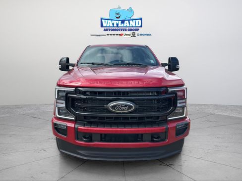 Used 2022 Ford F250 Lariat w/ Black Appearance Package image 8