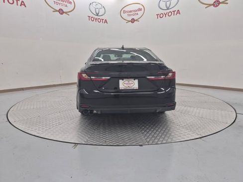 New 2026 Toyota Camry SE FWD image 7