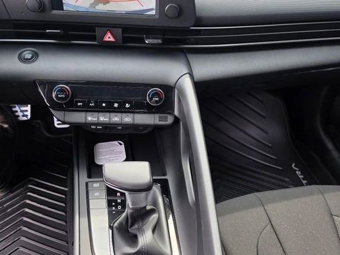 New 2026 Hyundai Elantra Sport FWD image 10