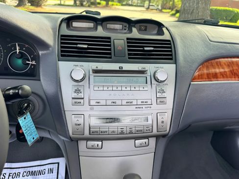 Used 2008 Toyota Solara SE image 22