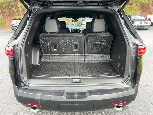 Used 2023 Chevrolet Traverse LT w/ LPO, Floor Liner Package image 29