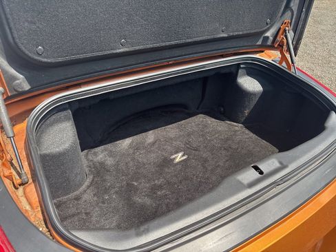 Used 2005 Nissan 350Z Touring image 37