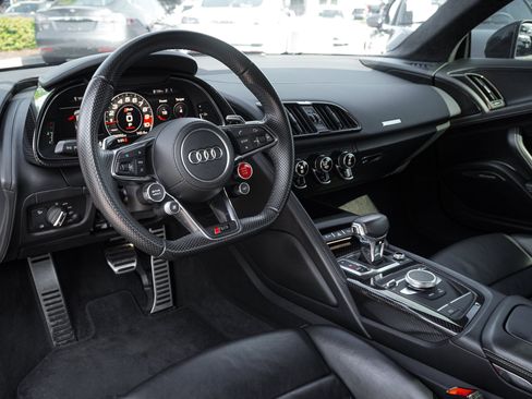 Used 2018 Audi R8 V10 plus AWD/4WD image 29
