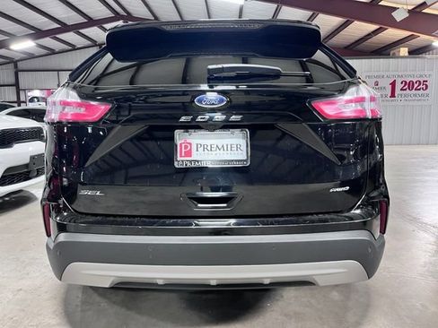 Used 2024 Ford Edge SEL AWD/4WD image 3