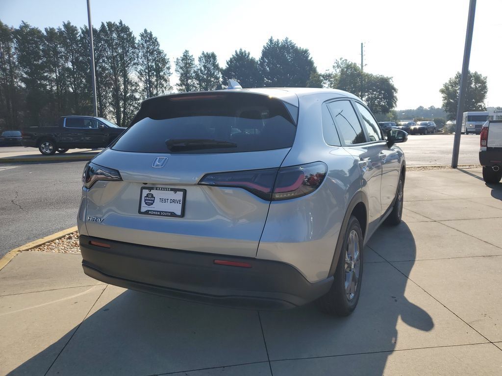 New 2027 Honda HR-V LX image 7