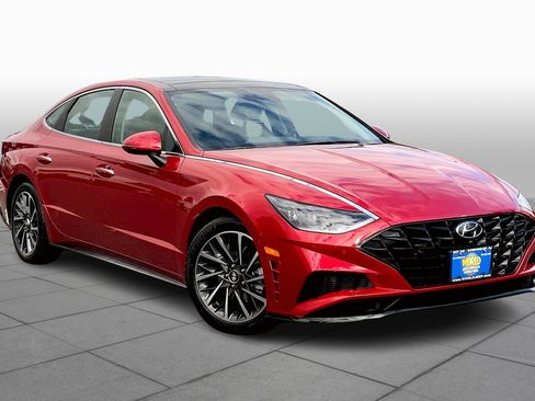 Used 2020 Hyundai Sonata Limited image 2