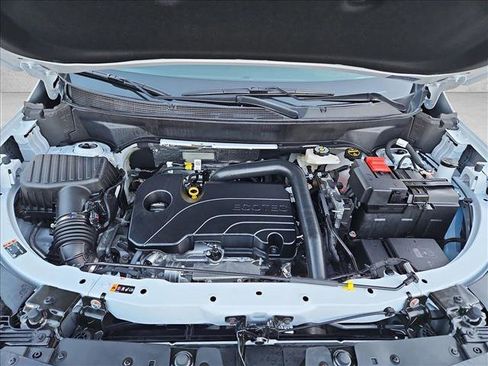 New 2026 Chevrolet Equinox ACTIV FWD image 17