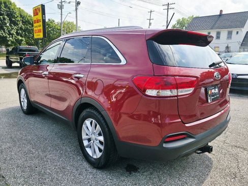 Used 2017 Kia Sorento AWD image 7