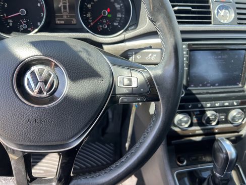 Used 2016 Volkswagen Passat 1.8T SE image 19