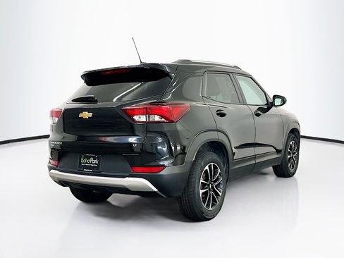 Used 2025 Chevrolet TrailBlazer LT AWD/4WD image 9