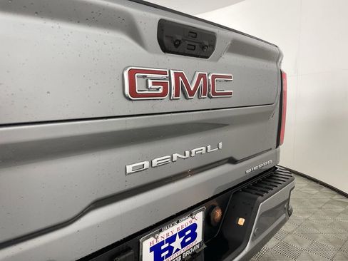New 2025 GMC Sierra 2500 Denali w/ Denali Reserve Package image 35