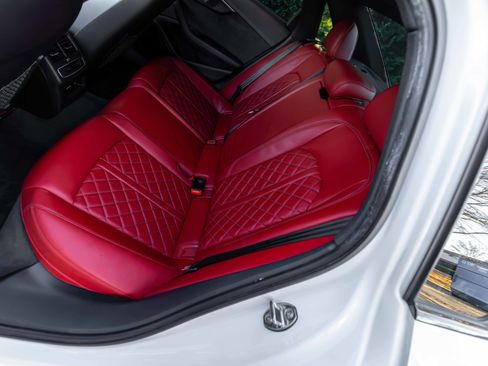 Used 2019 Audi S4 Premium Plus w/ Premium Plus Package image 15