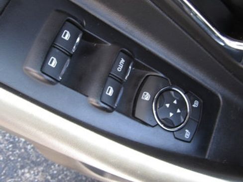 Used 2018 Ford Taurus Police Interceptor AWD image 10