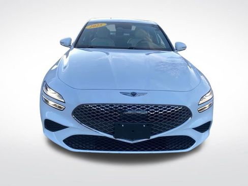 Used 2025 Genesis G70 2.5T image 2