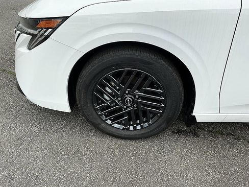 New 2026 Nissan Sentra SV w/ SV Convenience Package image 21